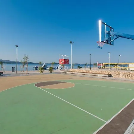 Ananda ז'אבוריץ'