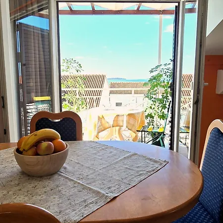 Sea View With Balcony & Sunset 2 Min To Apartment Zaboric