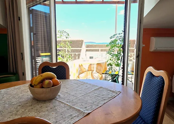 Sea View With Balcony & Sunset 2 Min To Apartment Zaboric