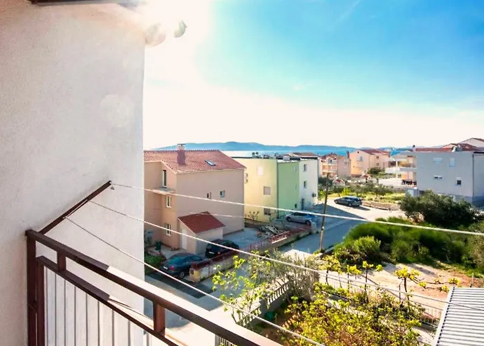 Apartamento Sea View With Balcony & Sunset 2 Min To