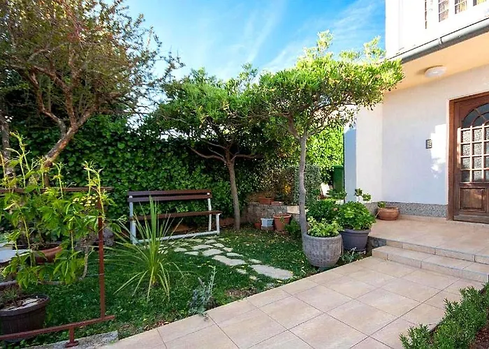 Sea View With Balcony & Sunset 2 Min To *