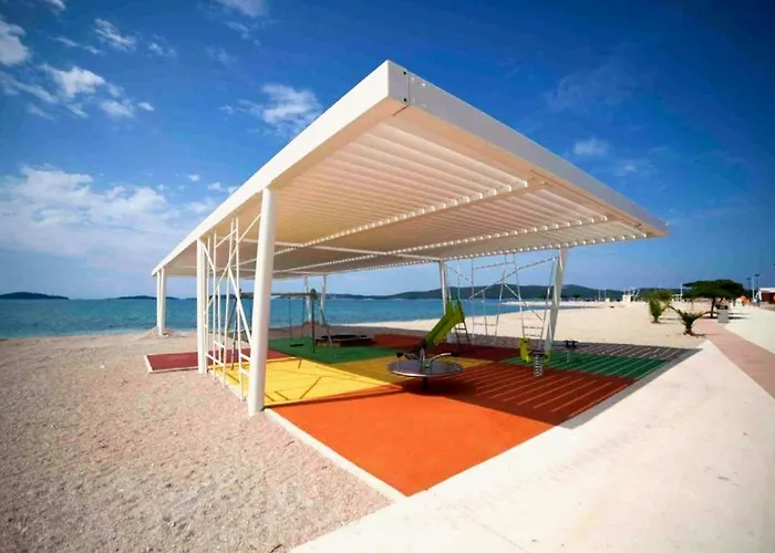 Sea View With Balcony & Sunset 2 Min To Apartamento Brodarica (Sibenik-Knin)