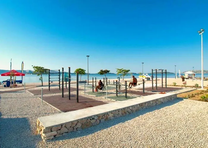 Sea View With Balcony & Sunset 2 Min To Apartamento