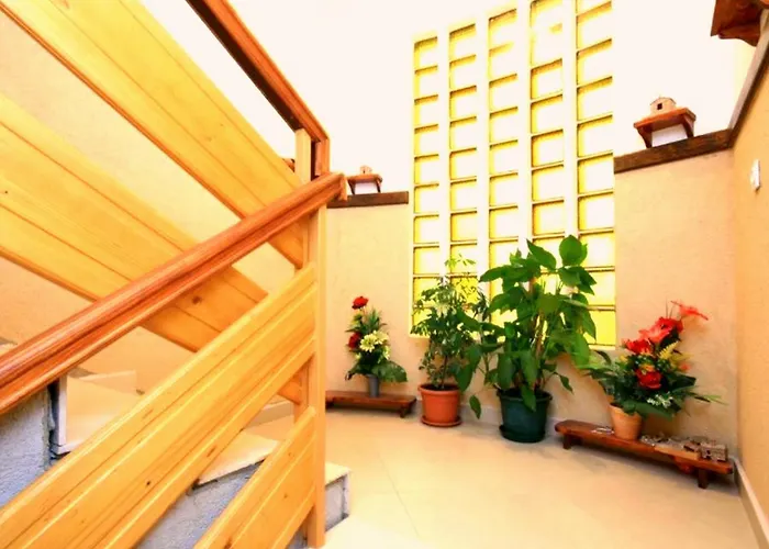 Sea View With Balcony & Sunset 2 Min To